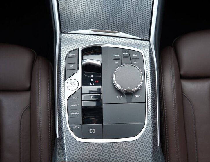 BMW Řada 3 Sedan 3,0 l 275 kw