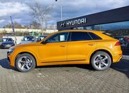 Audi Q8 8