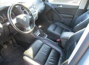 Volkswagen Tiguan SUV 2,0 l 103 kw