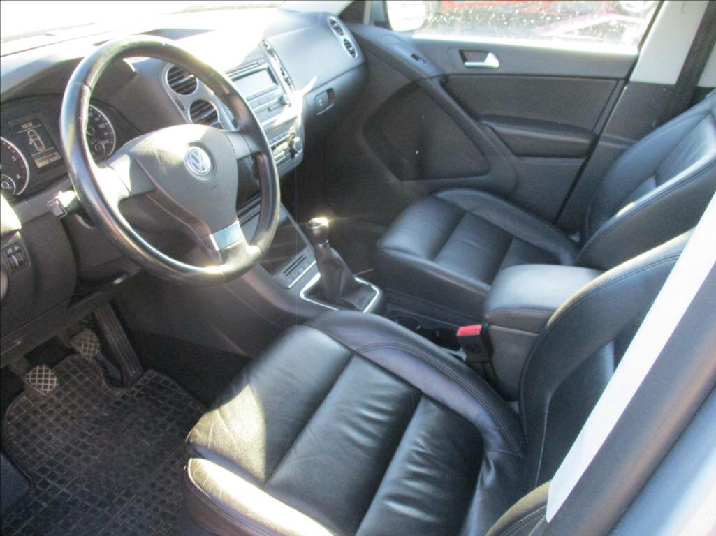 Volkswagen Tiguan SUV 2,0 l 103 kw