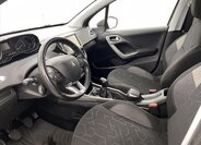Peugeot 2008 Hatchback 1,2 l 60 kw