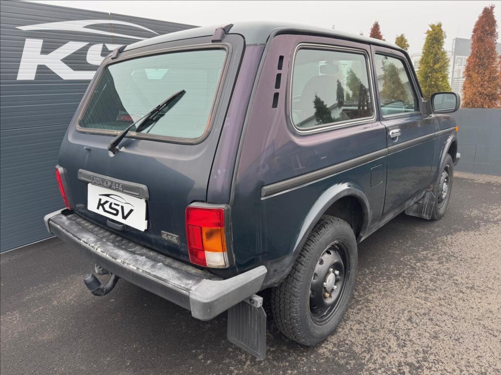 Lada Niva SUV / Terénní 1,7 l 61 kw