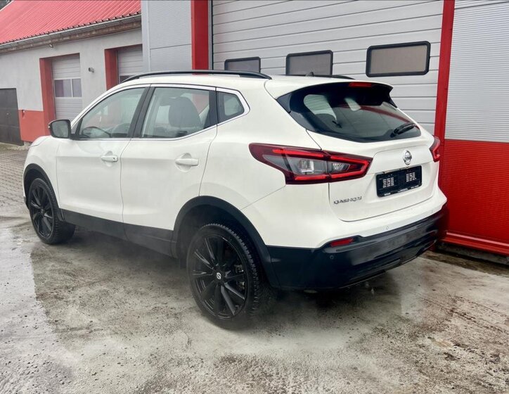 Nissan Qashqai SUV 1,5 l 85 kw
