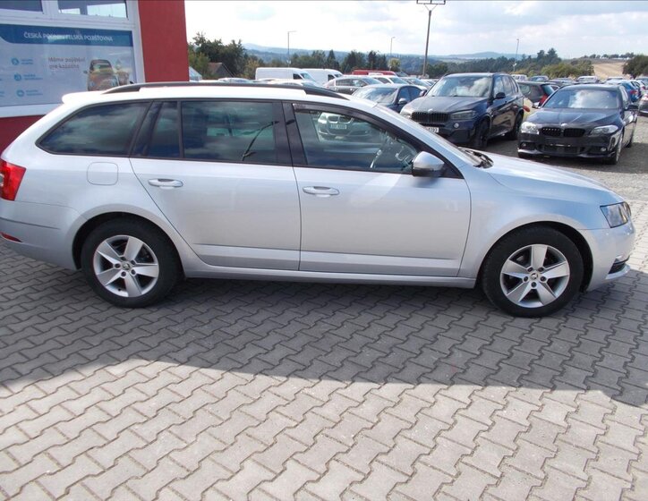 Škoda Octavia Kombi 1,6 l 85 kw
