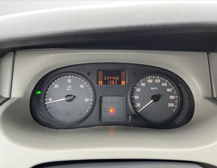 Opel Vivaro VAN-Minibus 2,0 l 84 kw