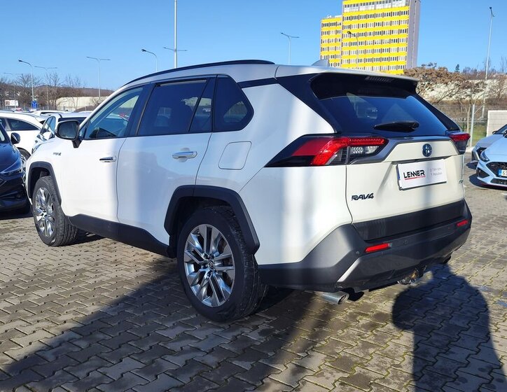 Toyota RAV4 SUV 2,5 l 163 kw