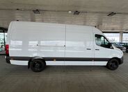 Mercedes-Benz Sprinter 4