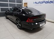 Volvo S90 Sedan / Limuzína 2,0 l 235 kw