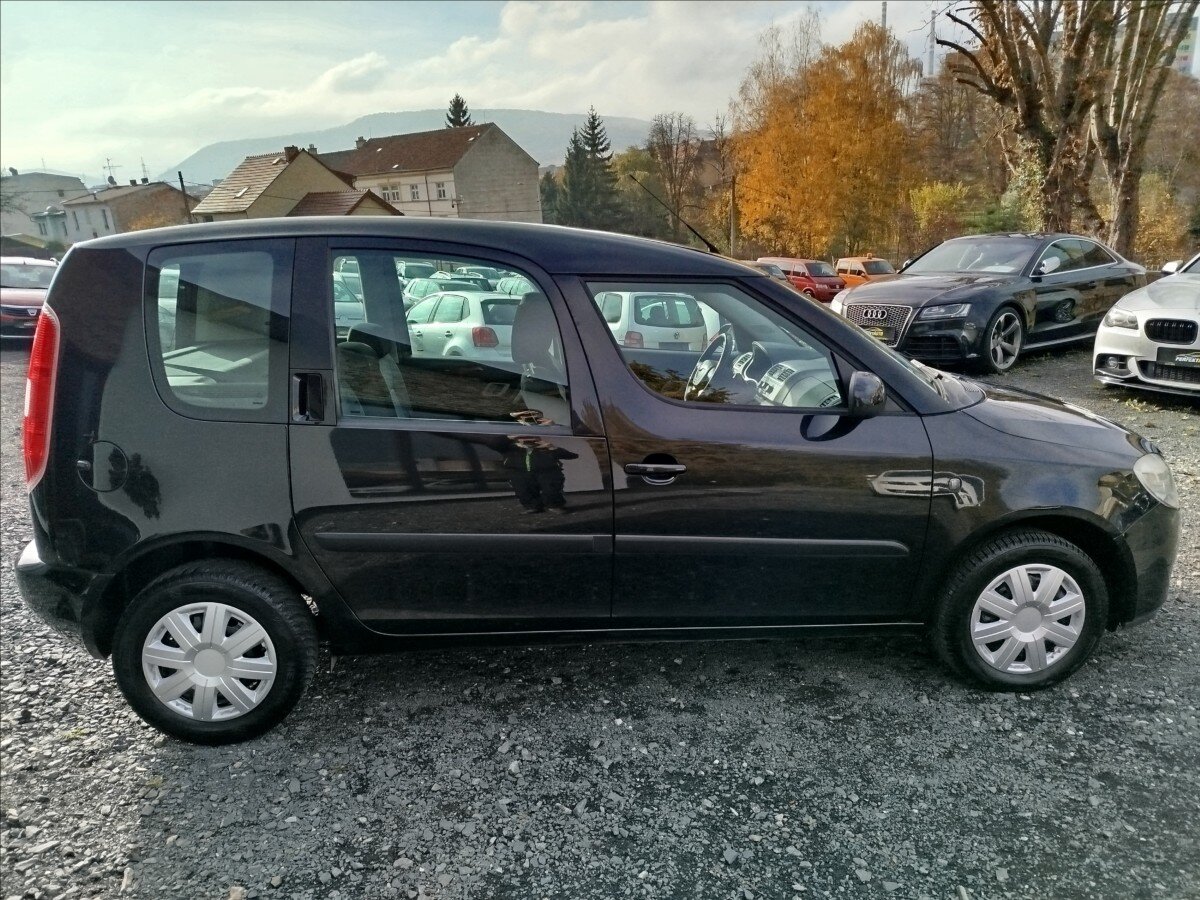 Škoda Roomster MPV 1,2 l 51 kw