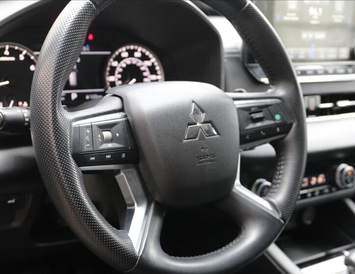 Mitsubishi Outlander 28