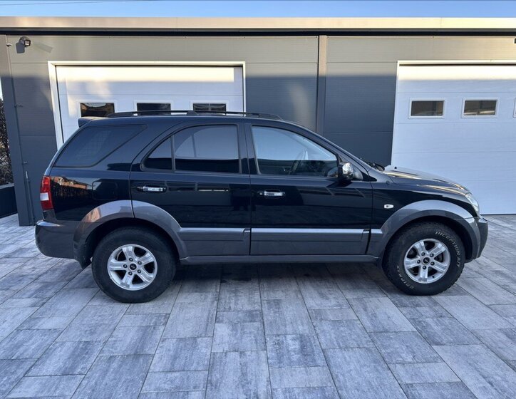 KIA Sorento SUV / Terénní 2,5 l 103 kw