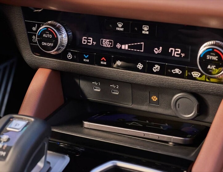 Mitsubishi Outlander 5