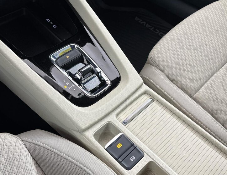 Škoda Octavia Kombi 2,0 l 110 kw