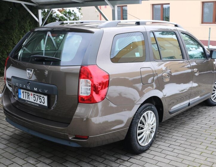 Dacia Logan 9