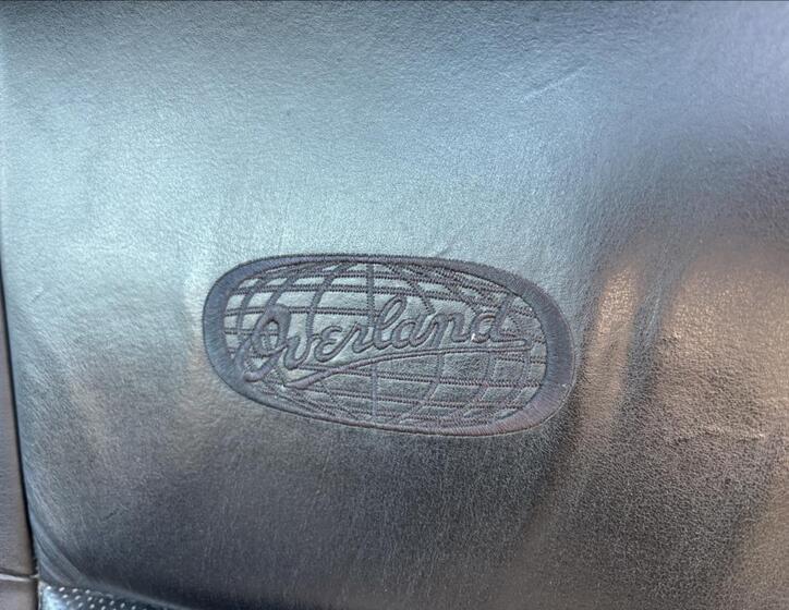 Jeep Grand Cherokee 12