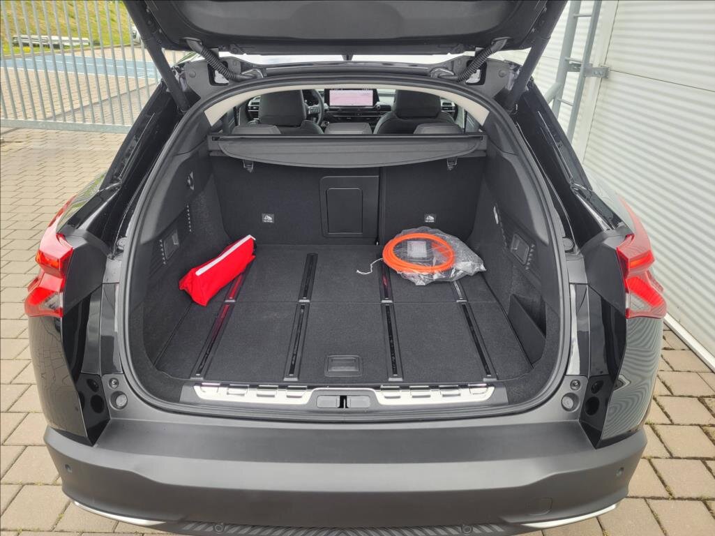 Citroën C5 X Kombi 1,6 l 165 kw