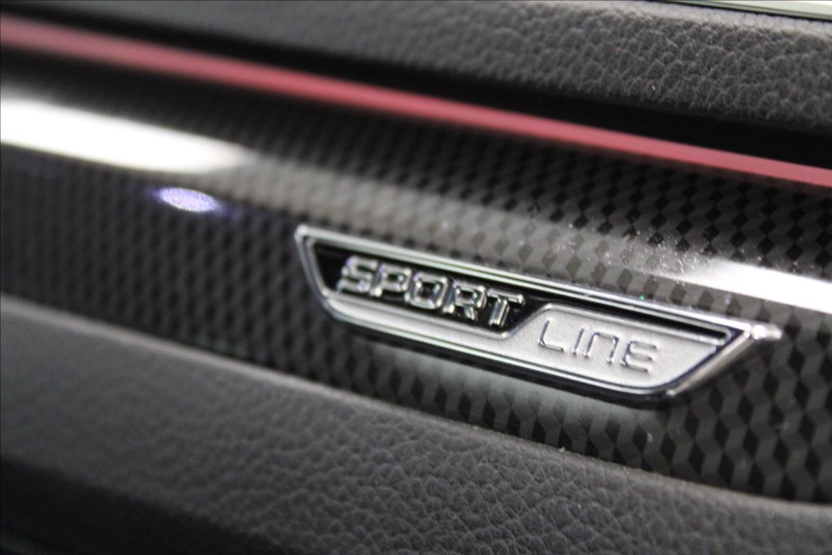 Škoda Superb Kombi 2,0 l 110 kw