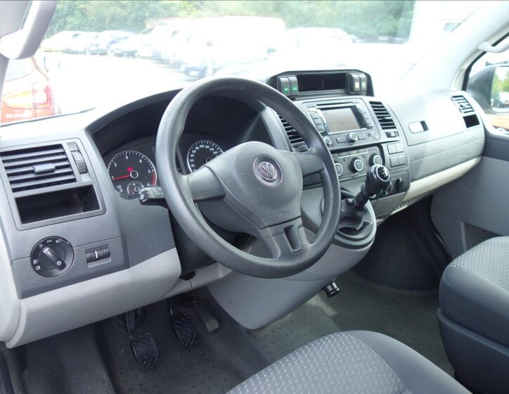 Volkswagen Transporter Kombi 2,0 l 132 kw