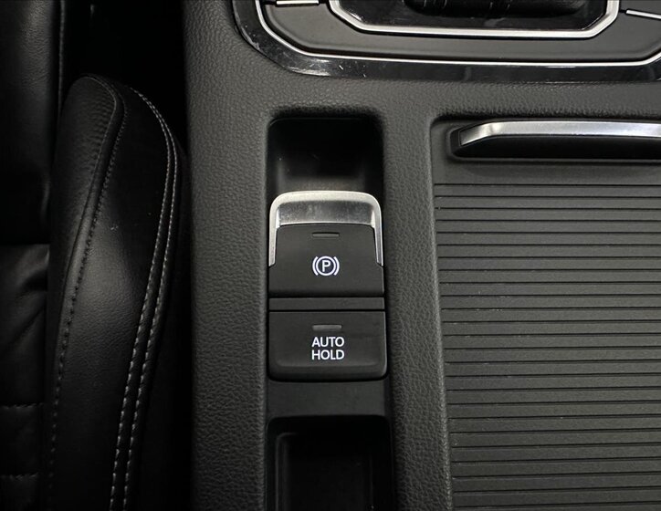 Volkswagen Passat Sedan 2,0 l 162 kw