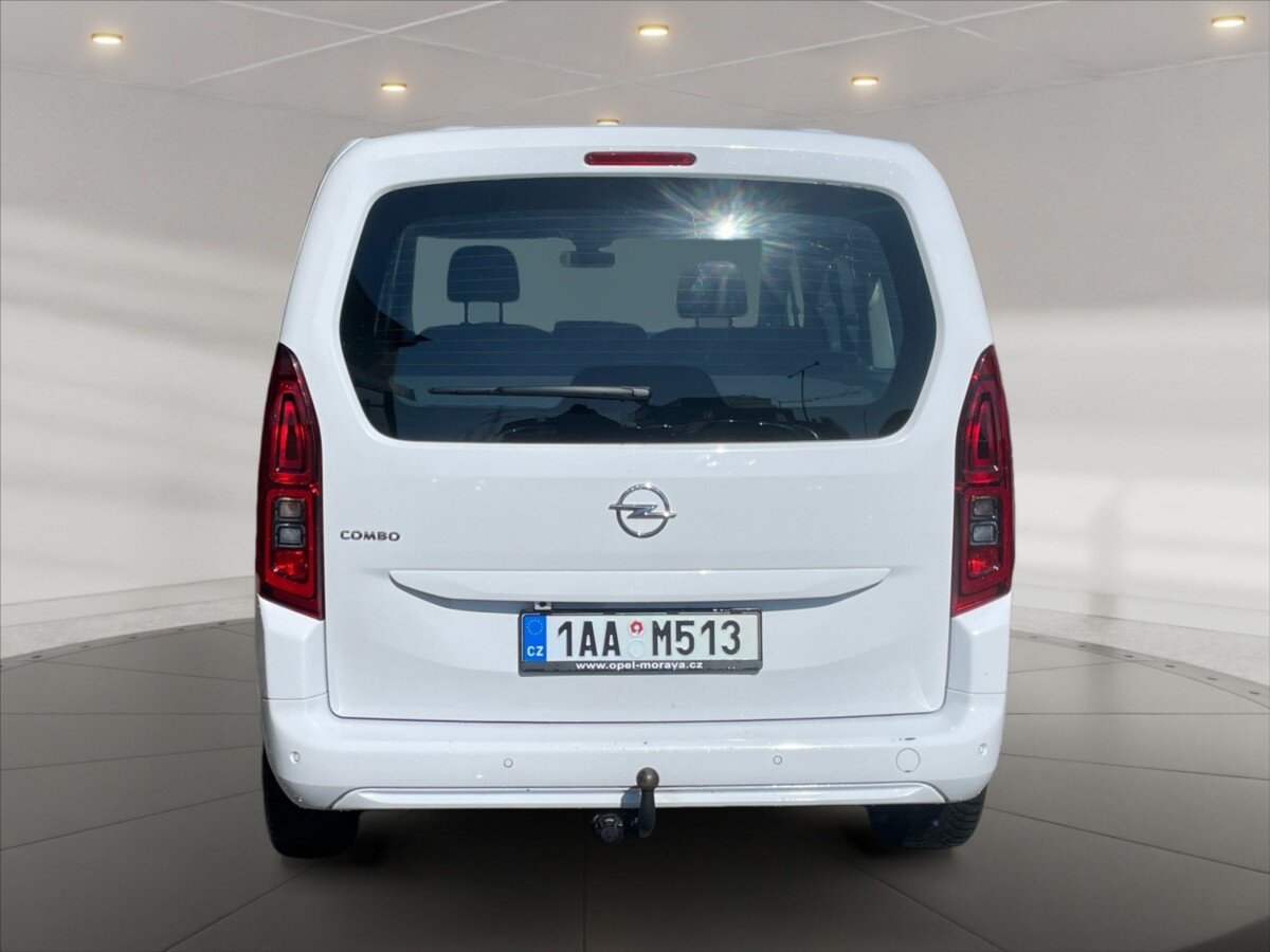 Opel Combo Skříň 1,2 l 81 kw