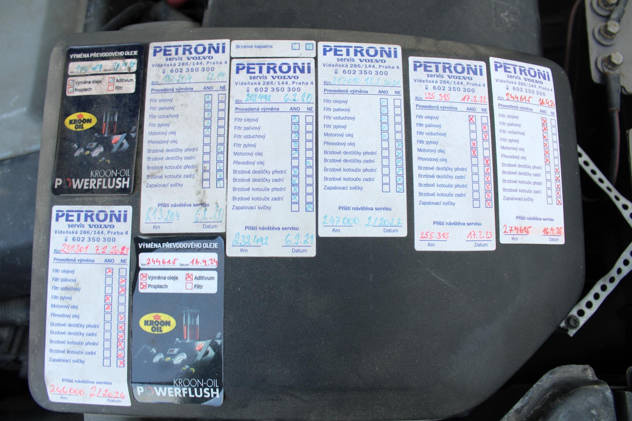 Volvo XC90 SUV / Terénní 2,4 l 136 kw