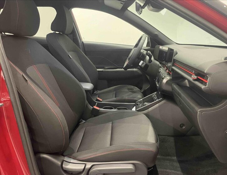 Hyundai Kona SUV 1,6 l 132 kw