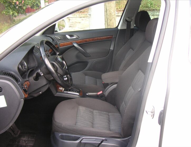 Škoda Octavia Kombi 1,6 l 77 kw