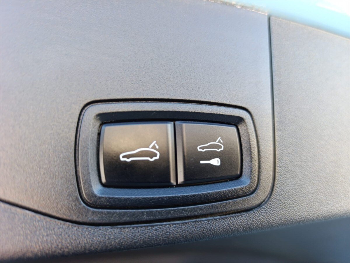 Porsche Taycan Kombi 0,0 560 kw