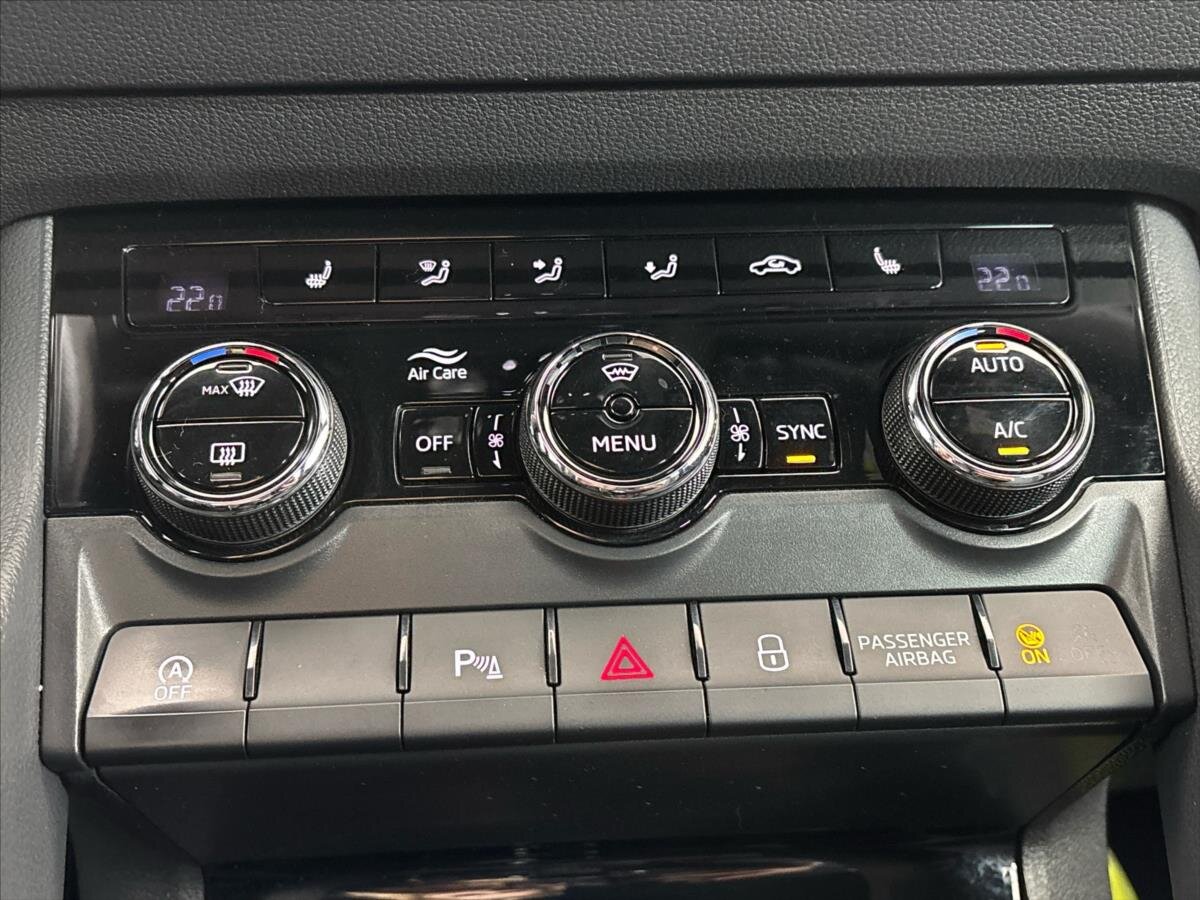 Škoda Karoq SUV / Terénní 2,0 l 110 kw