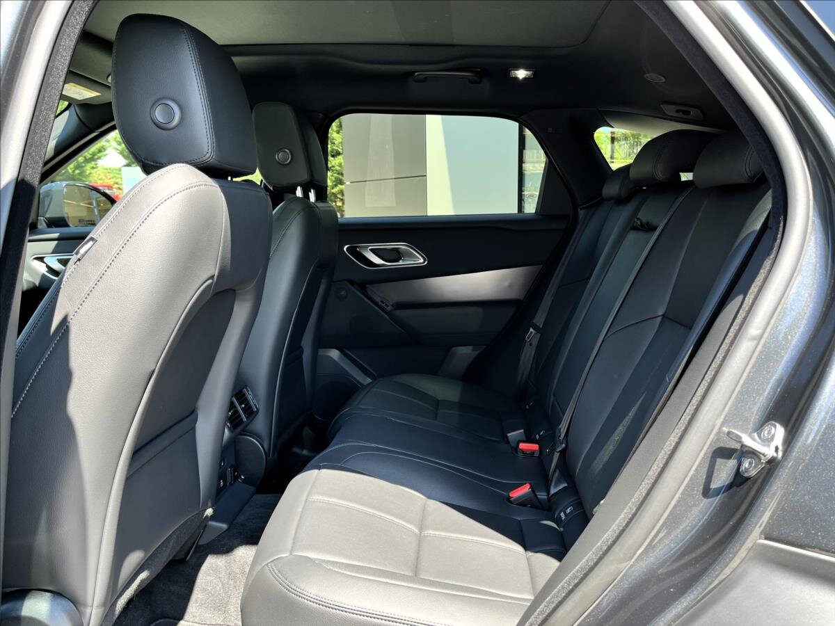 Land Rover Range Rover Velar SUV / Terénní 2,0 l 150 kw