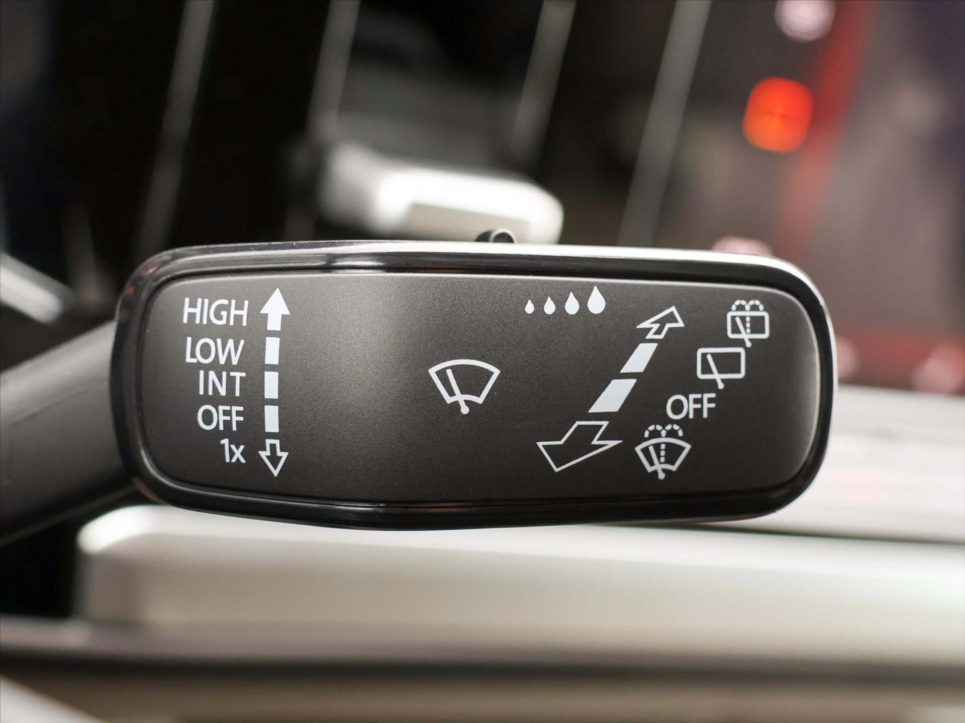 Volkswagen Multivan MPV 2,0 l 110 kw