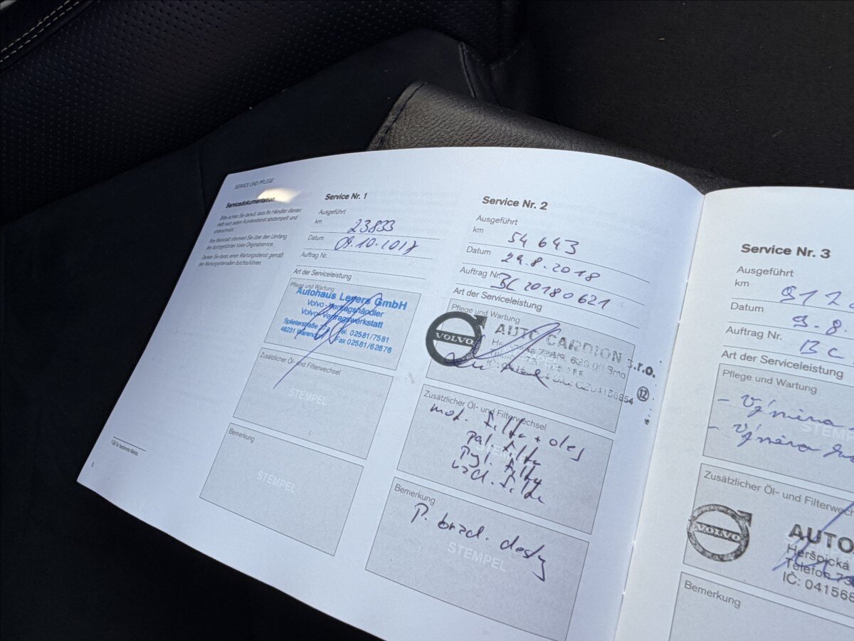 Volvo XC90 SUV / Terénní 2,0 l 173 kw