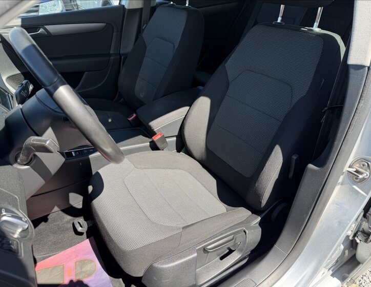 Volkswagen Passat Kombi 2,0 l 103 kw
