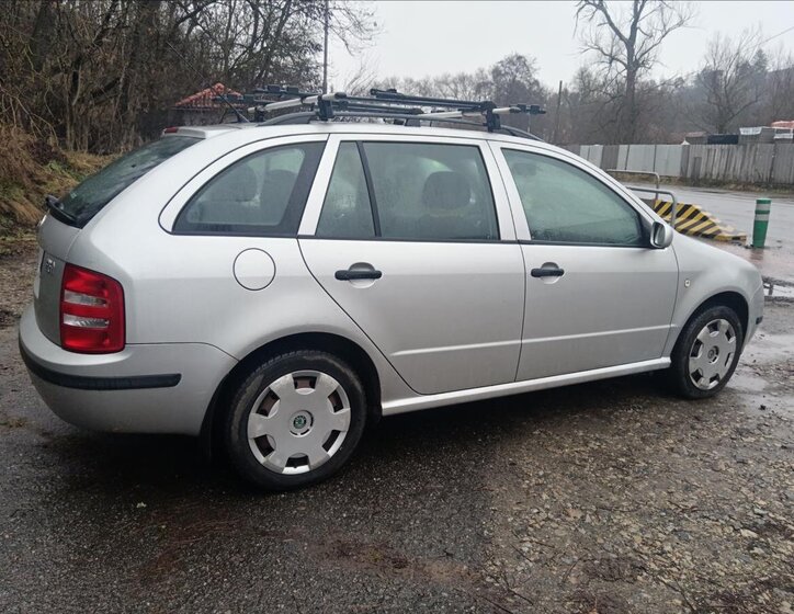Škoda Fabia 12