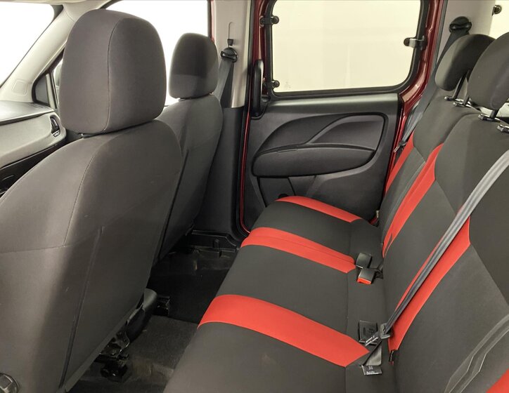 Fiat Dobló MPV 1,4 l 88 kw
