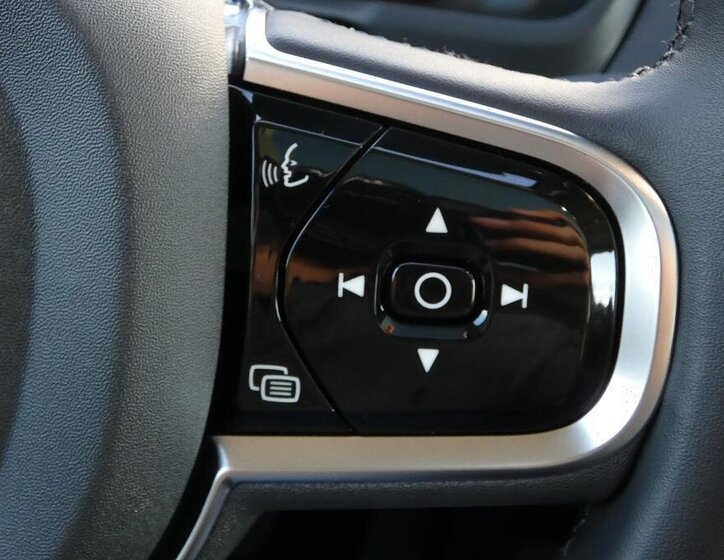 Volvo XC90 SUV / Terénní 2,0 l 173 kw