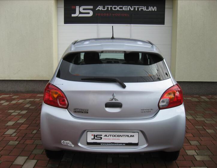 Mitsubishi Space Star 8