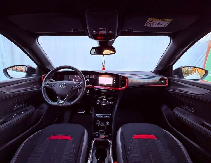 Opel Mokka SUV / Terénní 1,2 l 96 kw