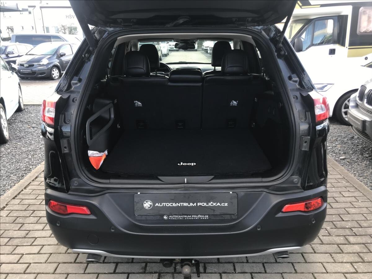 Jeep Cherokee Kombi 2,0 l 125 kw