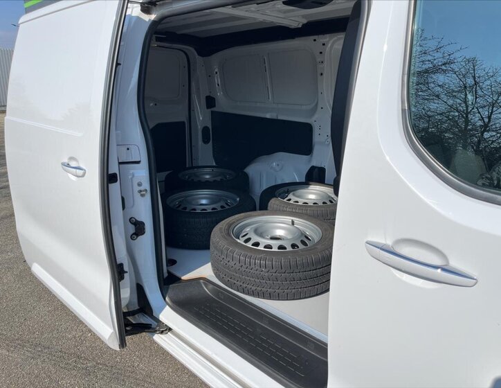 Opel Vivaro Ostatní 2,0 l 106 kw