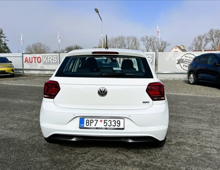Volkswagen Polo Hatchback 999,0 48 kw