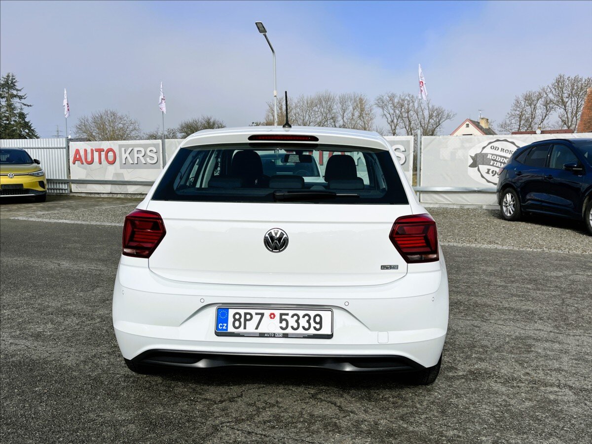 Volkswagen Polo Hatchback 999,0 48 kw