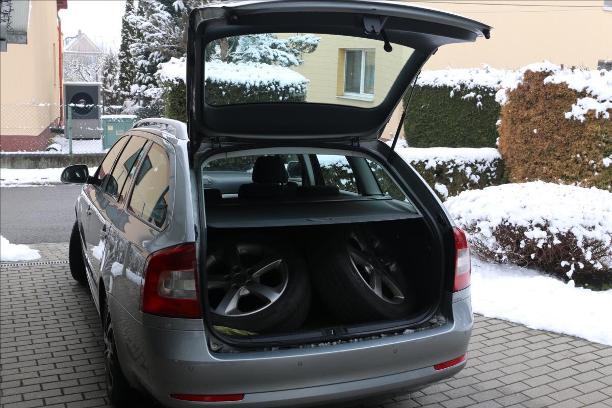 Škoda Octavia Kombi 1,6 l 77 kw