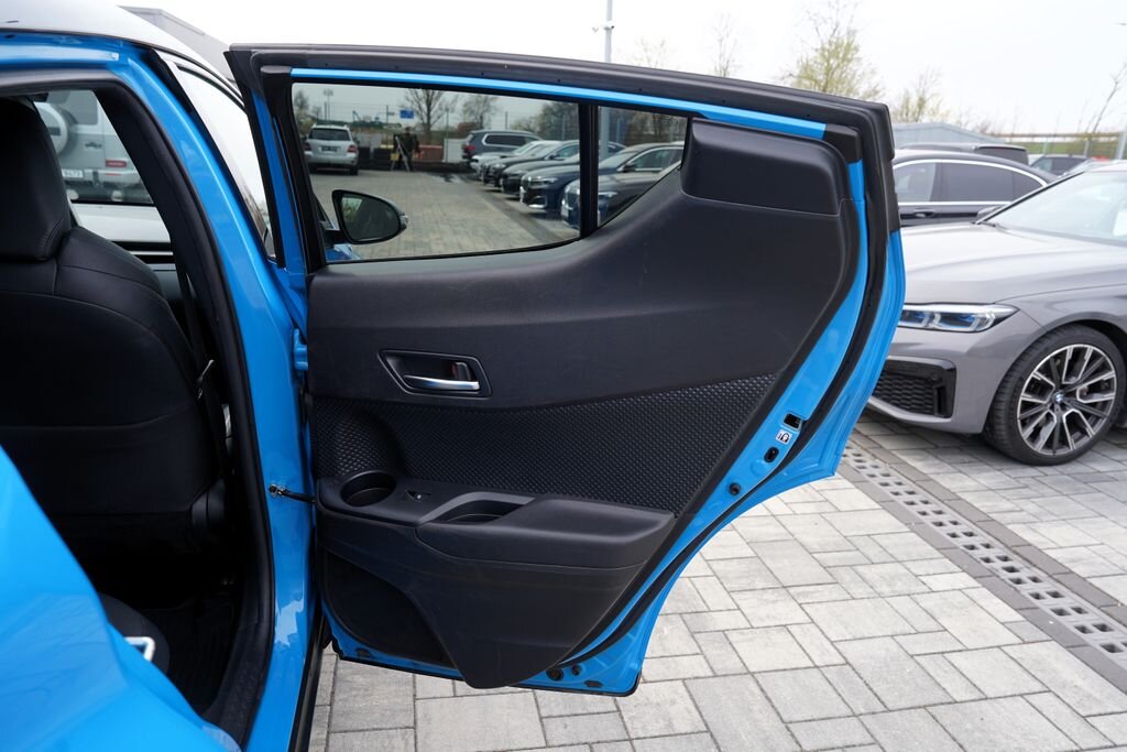 Toyota C-HR Hatchback 1,8 l 125 kw