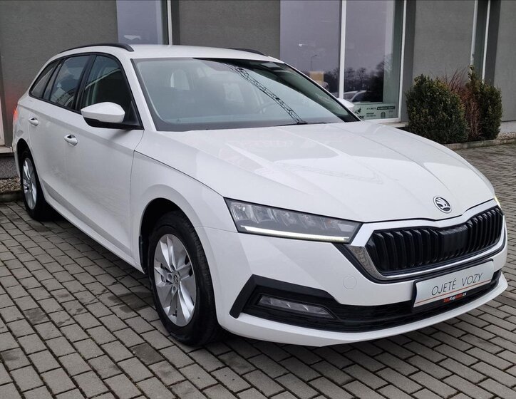 Škoda Octavia Kombi 2,0 l 85 kw