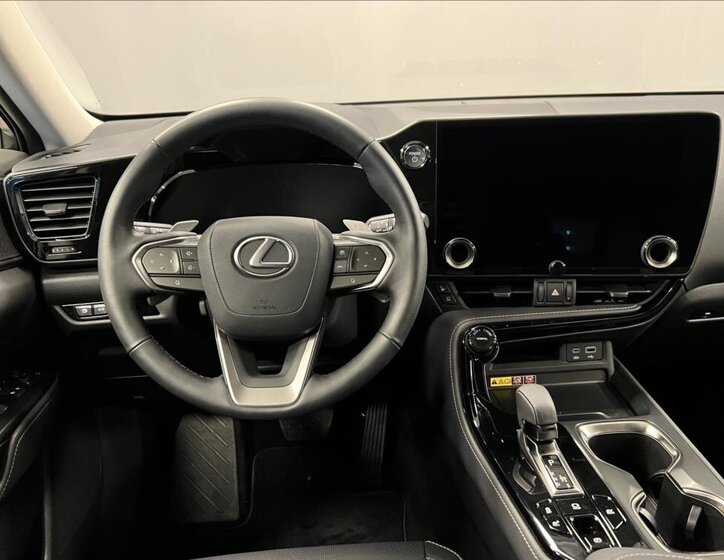 Lexus NX 350h 5