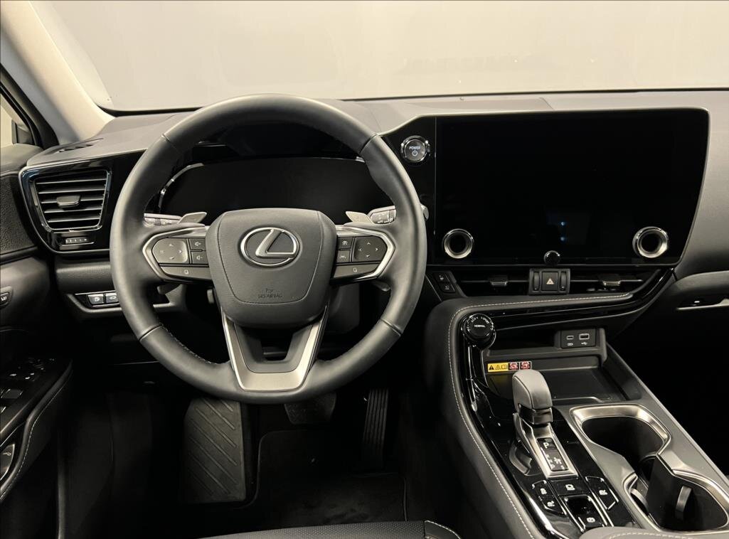 Lexus NX 350h