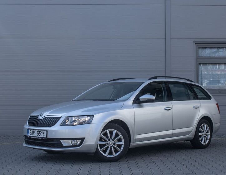 Škoda Octavia 1