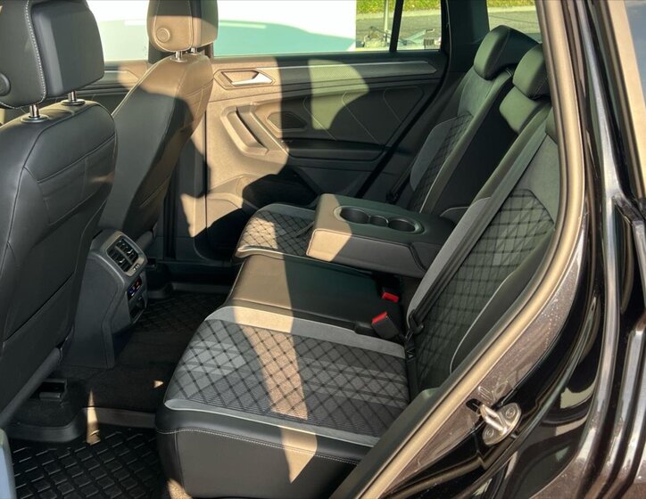 Volkswagen Tiguan 13