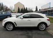 Infiniti FX30 7